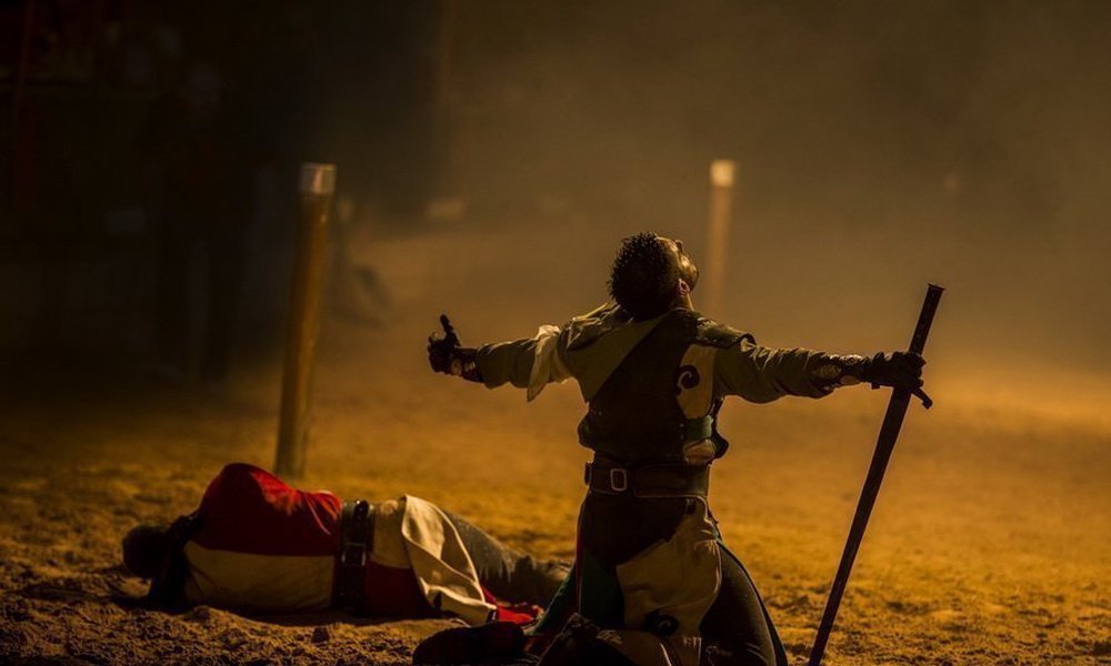 Desafío Medieval Cena-EspectáculoCena Espectáculo Desafío Medieval Cena-EspectáculoCena Espectáculo