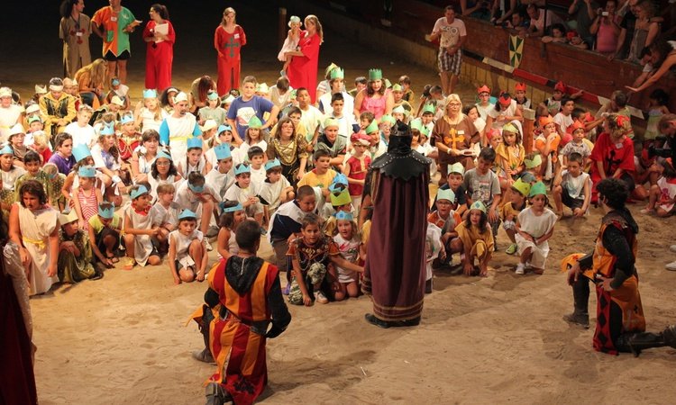 Comuniones Desafío Medieval Cena-Espectáculo Alfaz del Pi Comuniones Desafío Medieval Cena-Espectáculo Alfaz del Pi